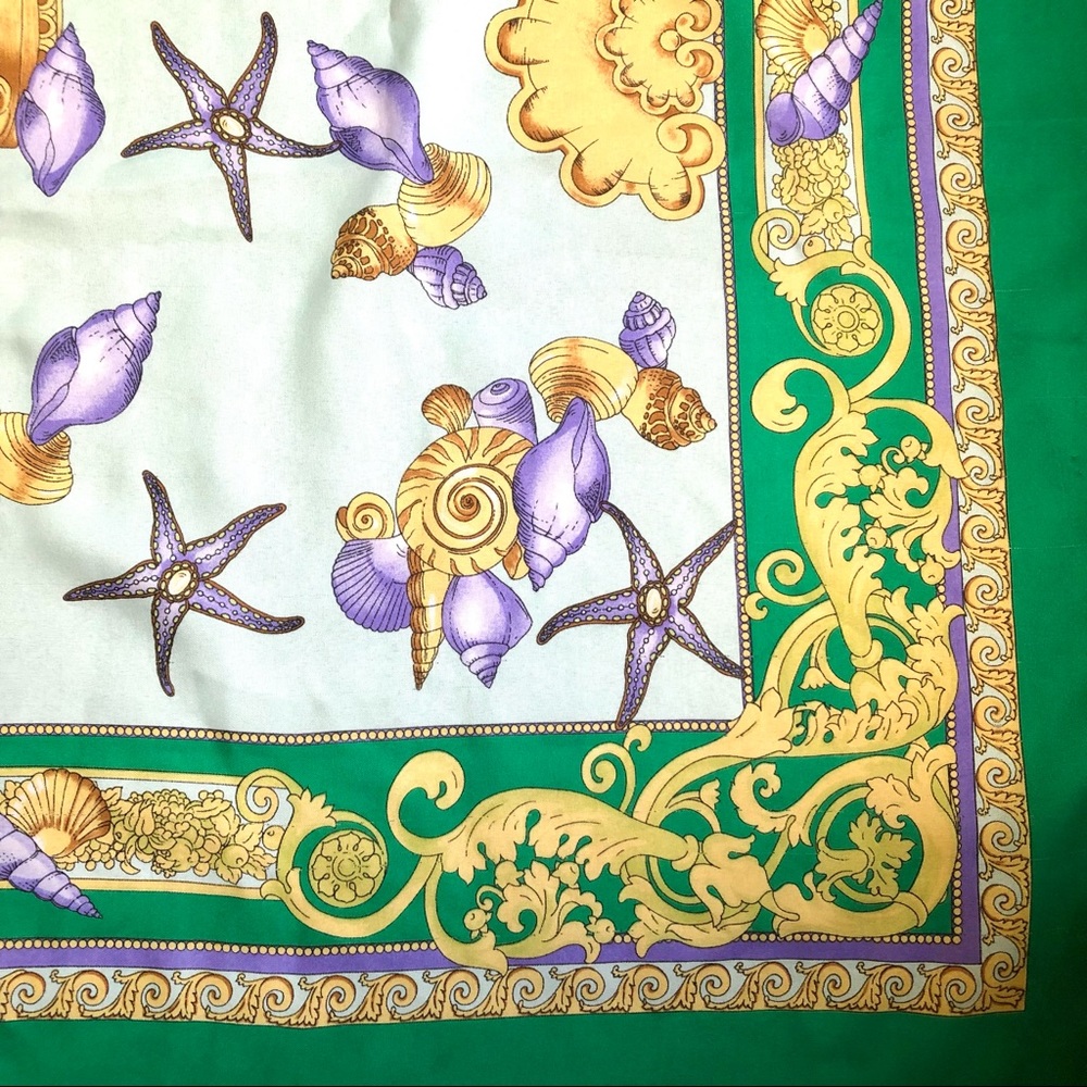 LARGE SHAWL OR SCARF